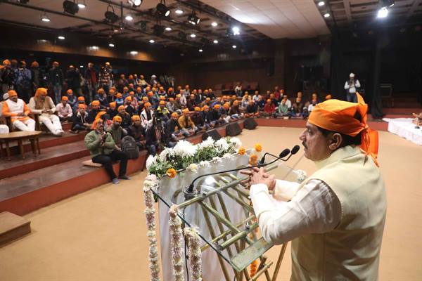 मुख्यमंत्री डॉ. यादव साहिबजादों की शहादत गाथा कार्यक्रम में हुए शामिल