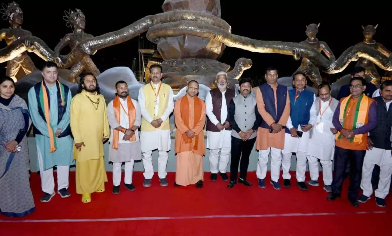 CM Yogi Adityanath ने अरैल, नैनी में बनवाए जा रहे शिवालय पार्क का निरीक्षण किया