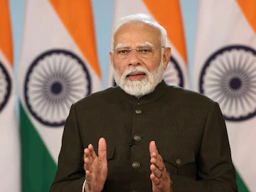 प्रधानमंत्री श्री नरेन्द्र मोदी ने रोजगार मेले के अंतर्गत केंद्र सरकार के विभागों और संगठनों में नवनियुक्त 71,000 से अधिक लोगों को नियुक्ति पत्र वितरित किए