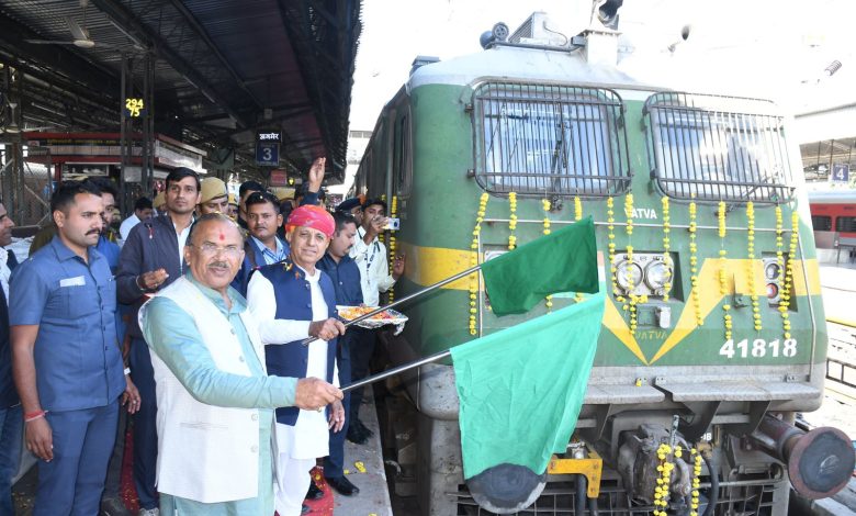 Vasudev Devnani सनातन धर्म में तीर्थ यात्रा का विशेष महत्व, यात्रा सफल रहे