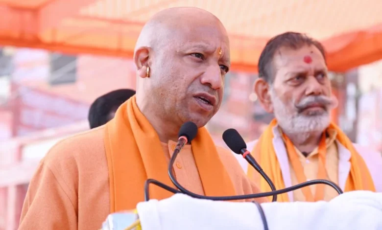 मुख्यमंत्री योगी आदित्यनाथ जी ने राजस्व विभाग के निर्माण कार्यों की समीक्षा की