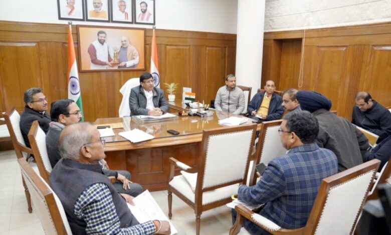 श्री विपुल गोयल ने राजस्व एवं आपदा प्रबंधन विभाग की प्रगति की समीक्षा की