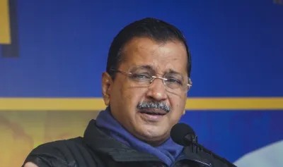 अरविंद केजरीवाल ने प्रयागराज महाकुंभ मेला क्षेत्र में लगी आग पर प्रतिक्रिया दी और कहा, "मैं सभी की..।"