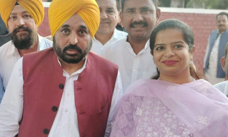 इंद्रजीत कौर बनीं लुधियाना नगर निगम की पहली महिला मेयर