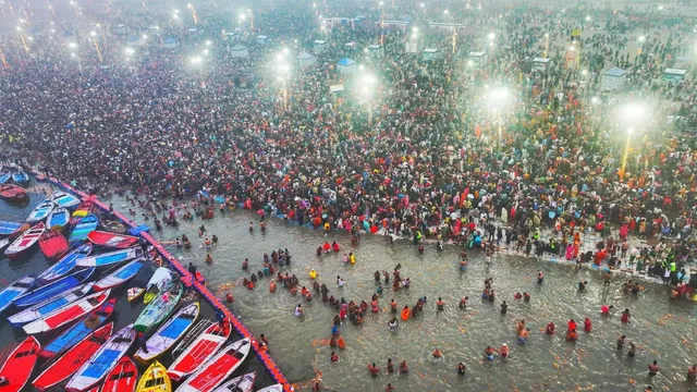 Mahakumbh 2025: महाकुंभ के 10  महत्वपूर्ण पहलू, जो इसे विश्व का सबसे बड़ा धार्मिक उत्सव बनाते हैं