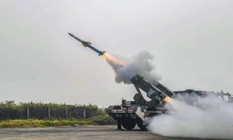 आत्मनिर्भर भारत' पर जोर देते हुए, मिसाइलों की आपूर्ति बीडीएल द्वारा 'बाय (इंडियन)' श्रेणी के तहत की जाएगी