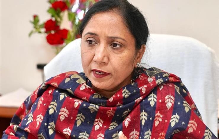 कैबिनेट मंत्री डॉ. बलजीत कौर ने जिला अधिकारियों को स्कॉलरशिप योजना को प्रभावी ढंग से लागू करने का आदेश दिया।