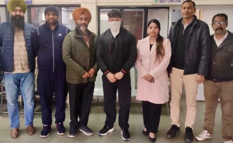 पंजाब विजीलेंस ब्यूरो ने 10 हजार रुपये की रिश्वत मांगने वाले निजी सुरक्षा गार्ड को गिरफ्तार किया