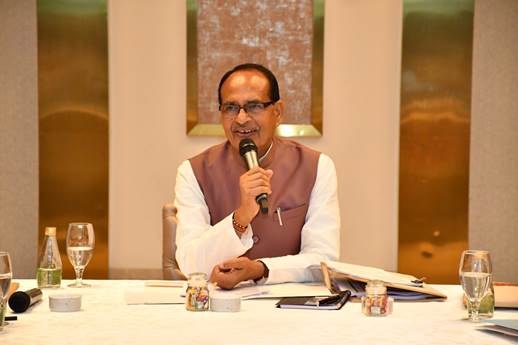 केंद्रीय मंत्री श्री शिवराज सिंह चौहान ने तमिलनाडु में ग्रामीण विकास के कार्यों की समीक्षा