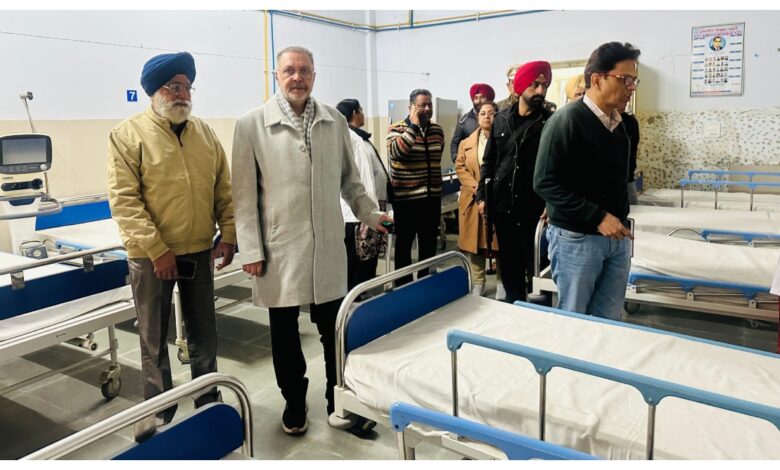 स्वास्थ्य मंत्री डॉ. बलबीर सिंह ने अस्पतालों का किया निरीक्षण और आवश्यक दिशा-निर्देश दिए