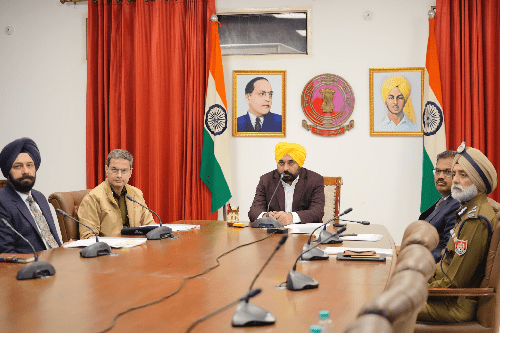 Punjab news: नशे के खिलाफ कार्रवाई मोड में मान सरकार, DC और SSP के साथ महत्वपूर्ण बैठक