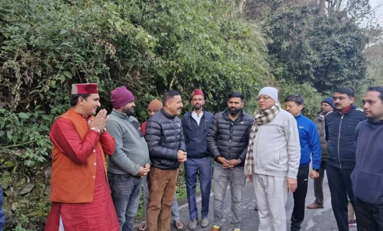 मुख्यमंत्री पुष्कर सिंह धामी का दो दिवसीय जौनसार बावर दौरा, मॉर्निंग वॉक पर लोगों से मुलाकात 