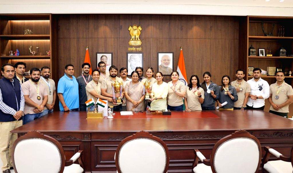 मुख्यमंत्री रेखा गुप्ता ने दिल्ली के पहलवानों को कुश्ती चैंपियनशिप में जीतने पर किया सम्मानित 