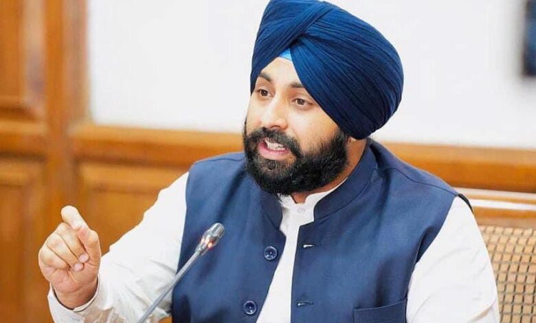 मंत्री हरजोत सिंह बैंस: शिक्षा क्षेत्र को 17,975 करोड़ रुपये का ऐतिहासिक अनुदान