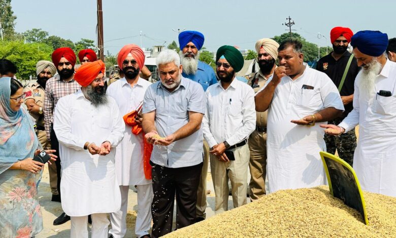 धान की तेज़ी से खरीद जारी,66679 किसानों को 1646.47 करोड़ रुपये का भुगतान किया गया !