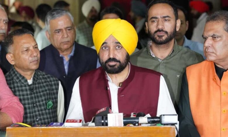 त्योहारों के सीजन को ध्यान में रखते हुए कानून-व्यवस्था पर सख्त नजर !