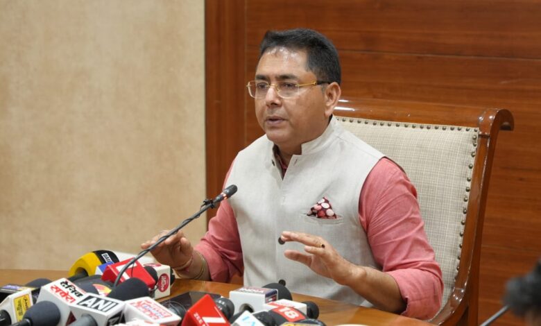 कागजी कार्रवाई की जरूरत खत्म, ऑटो-फेचिंग के जरिए अब दस्तावेज बार-बार जमा नहीं करवाने होंगे: अमन अरोड़ा !