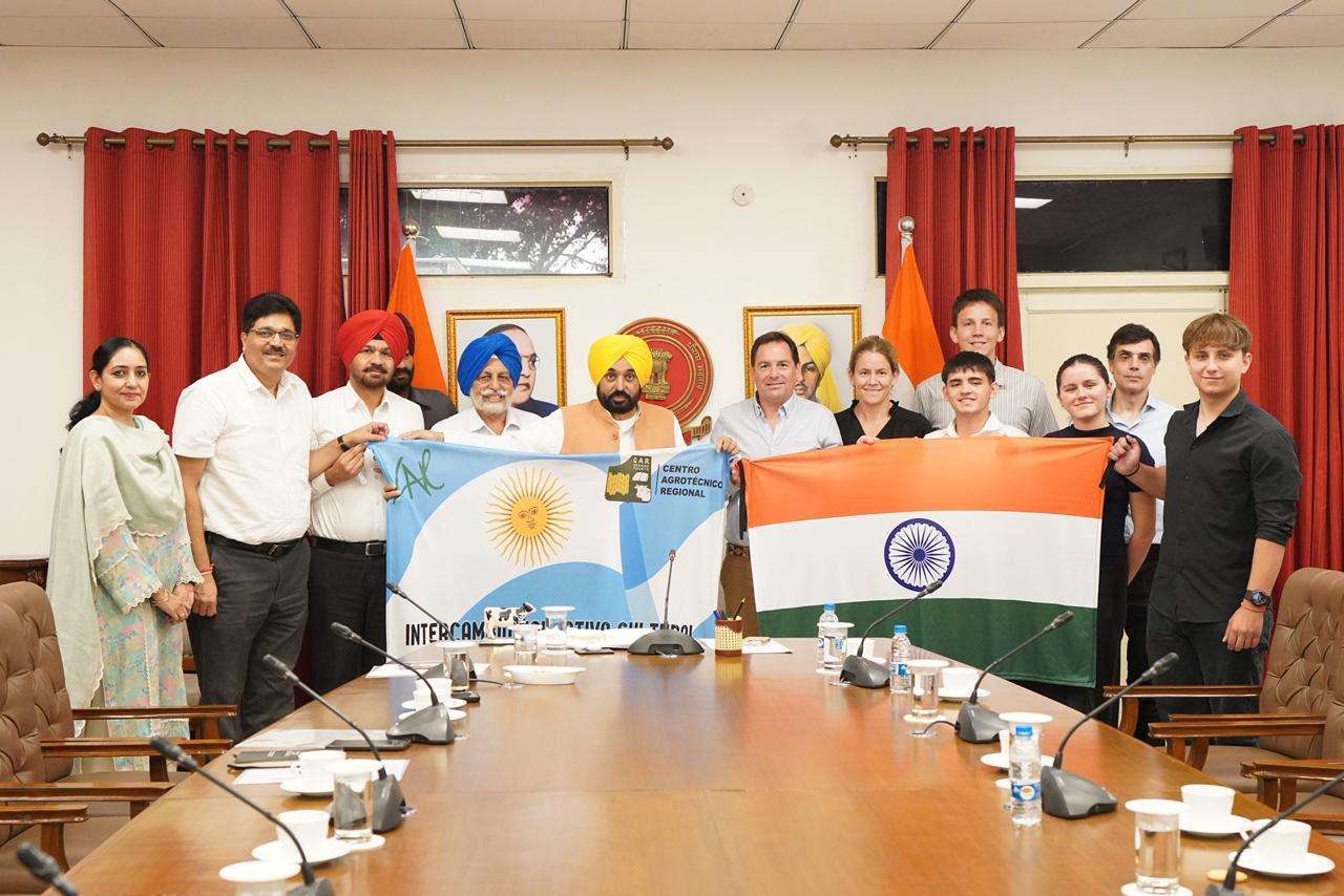 अर्जेंटीना के प्रतिनिधिमंडल ने मुख्यमंत्री से की मुलाकात, आधुनिक कृषि तकनीकों में दिखाई रुचि !