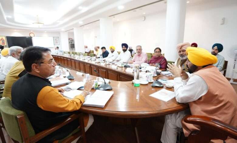 टेलीकम्यूनिकेशंस रूल्स को लागू करने की मंजूरी !