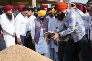 प्रदेश में अब तक 61.01 लाख मीट्रिक टन धान खरीदा, किसानों को 13073 करोड़ रुपए का भुगतान-मुख्यमंत्री !
