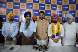 तरनतारन में अकाली दल को झटका!