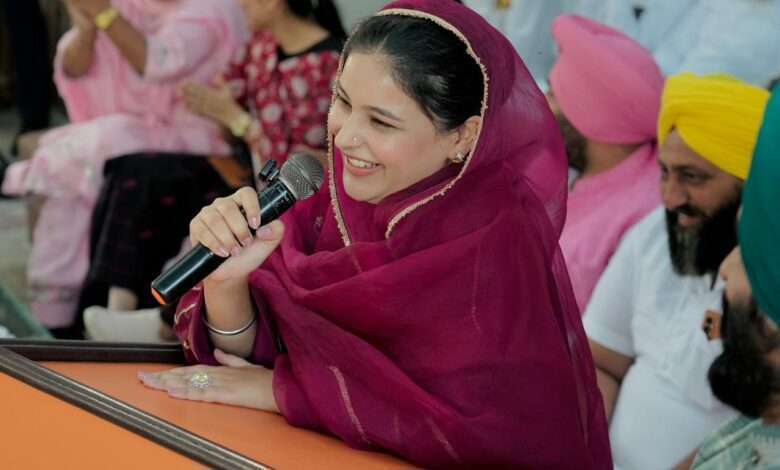 डॉ. गुरप्रीत कौर ने तरनतारन में संभाला मोर्चा, हरमीत संधू के पक्ष में महिलाओं से किया सीधा संवाद !