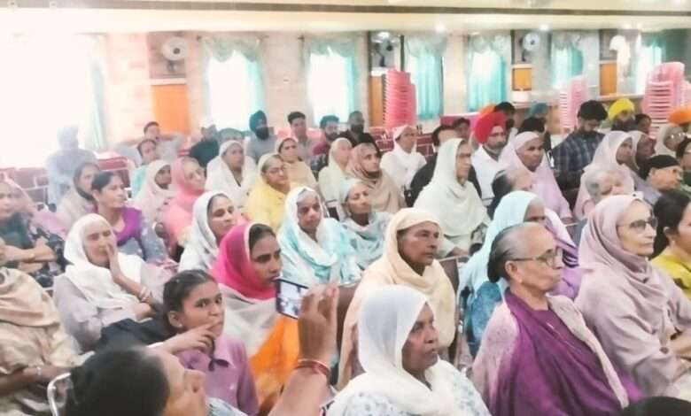 पीड़ित परिवारों ने 'आप' उम्मीदवार हरमीत संधू की जीत का दिया भरोसा !