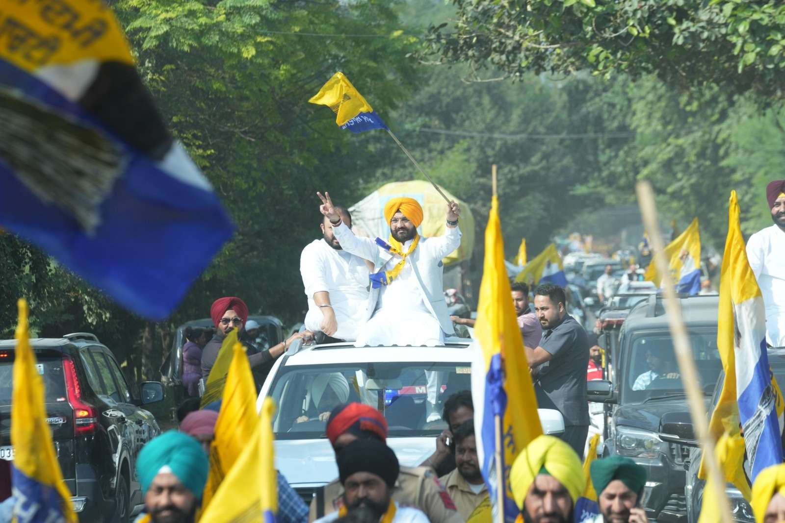 तरनतारन में 'आप' के विशाल रोड शो में उमड़ा युवाओं का सैलाब, हरमीत संधू की जीत तय !