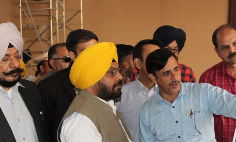 श्री आनंदपुर साहिब से जुड़ने वाली 317 किलोमीटर सड़कों को 100 करोड़ रुपये की लागत से अपग्रेड किया जा रहा है – हरभजन सिंह ई.टी.ओ !