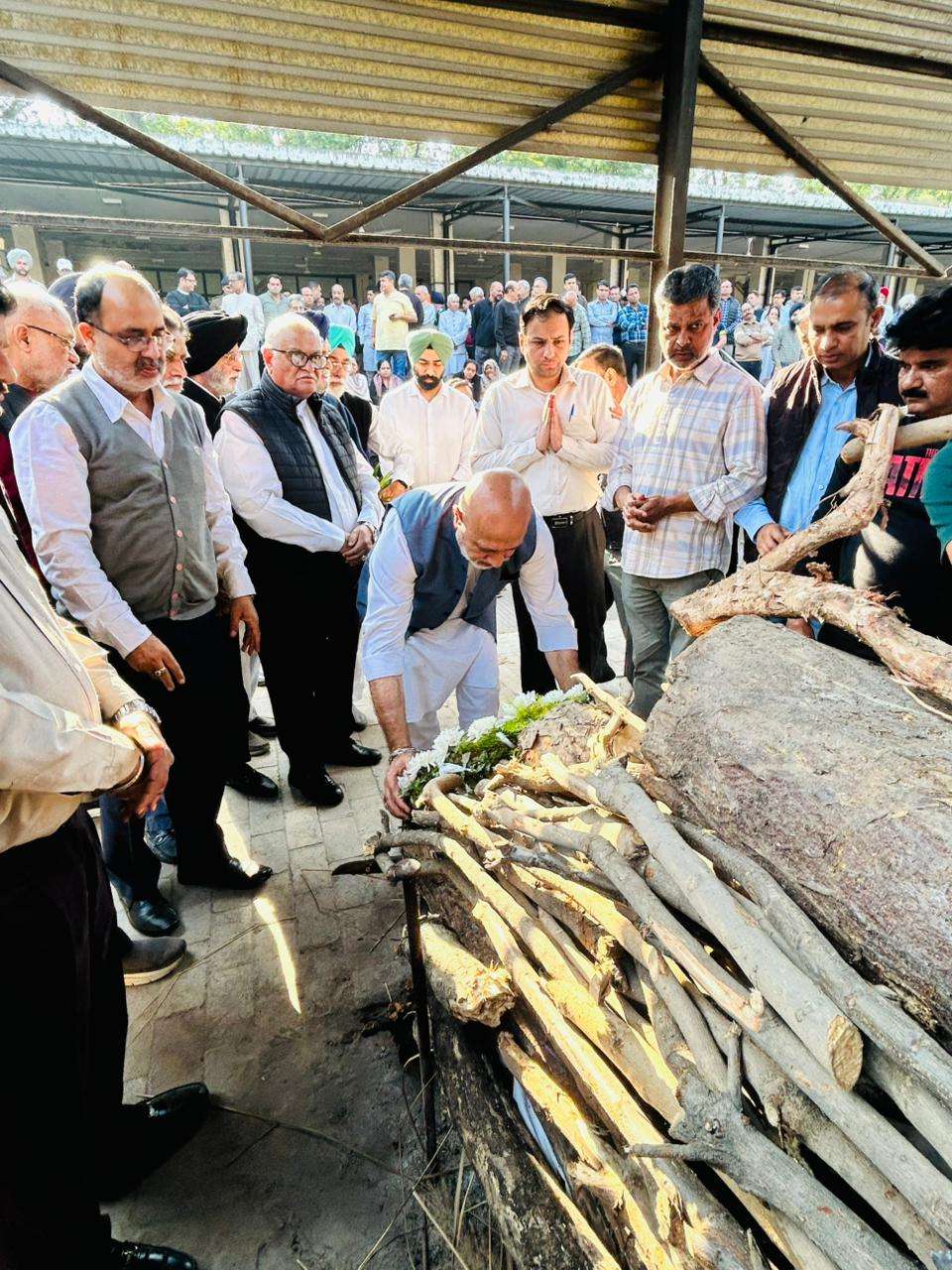 आप नेता बलतेज पन्नू द्वारा चंडीगढ़ प्रेस क्लब के पूर्व प्रधान नलिन आचार्या को श्रद्धांजलि अर्पित !