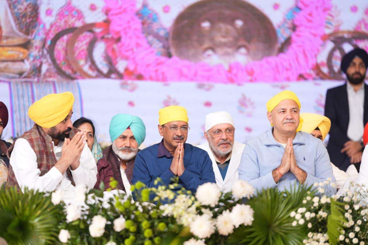 श्री गुरु तेग बहादुर जी की अनुपम शहादत की मिसाल पूरे विश्व में नहीं मिलती !