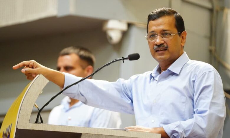 आप के राष्ट्रीय संयोजक अरविंद केजरीवाल ने हदाद के किसानों को सम्मानित किया !