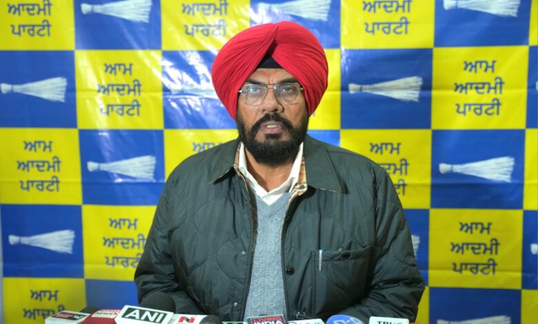 'आप' विकास के मुद्दों पर लड़ रही चुनाव,14 तारीख को लोग बड़े पैमाने पर विकास के पक्ष में करेंगे मतदान:धलीवाल !