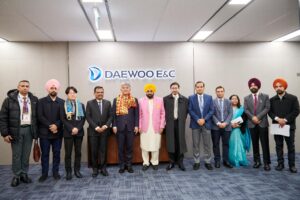 मुख्यमंत्री द्वारा दक्षिण कोरिया के व्यापारिक दिग्गज़ों से विचार-विमर्श !