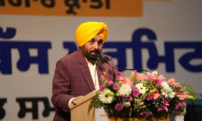 केंद्र सरकार नए नियमों के जरिए मनरेगा को कमजोर कर रही है, मज़दूरों के अधिकारों की रक्षा के लिए पंजाब विधानसभा का विशेष सत्र बुलाया जाएगा: मुख्यमंत्री भगवंत सिंह मान !