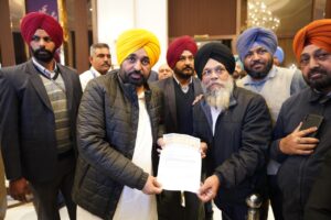 गांवों के विकास को गति देने के लिए मुख्यमंत्री द्वारा ज़मीनी स्तर पर लोगों से संवाद की मुहिम जारी !