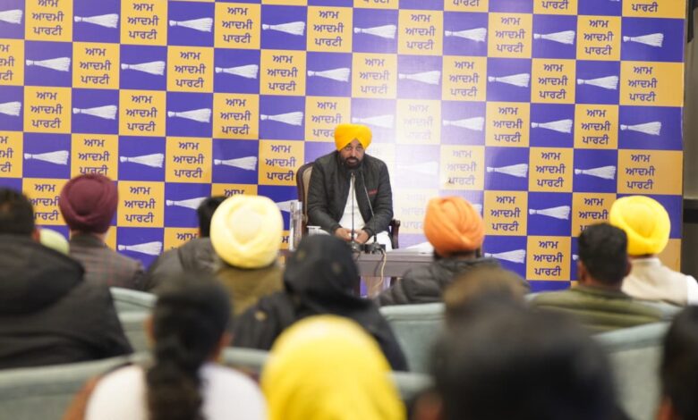 पंजाब सरकार प्रदेश के लोगों के जीवन स्तर को ऊंचा उठाने के लिए लगातार प्रयासरत: मुख्यमंत्री भगवंत सिंह मान !