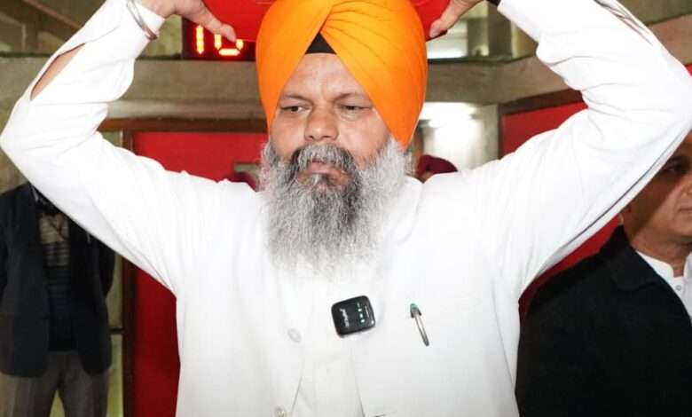 अब ‘‘आप’’ सरकार इन पत्रों को केंद्र सरकार तक पहुंचा कर उनकी समस्याओं का जल्द समाधान देने की मांग करेगी