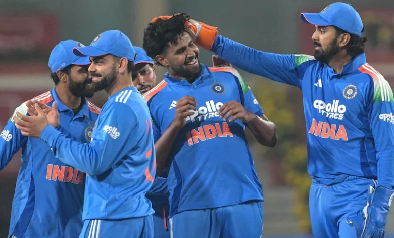 तीसरा वनडे-भारत ने साउथ अफ्रीका को 9 विकेट से हराया !
