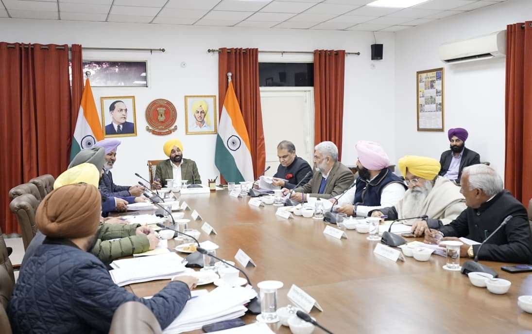 मंत्रिमंडल द्वारा लुधियाना-रोपड़ सड़क परियोजना के लिए निर्धारित दरों पर एनएचएआई को सतलुज नदी से रेत निकालने की मंजूरी