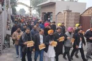 आप नेताओं ने जालंधर में विरोध प्रदर्शन किया, कांग्रेस नेता परगट सिंह पर एडिटेड वीडियो शेयर करके लोगों को गुमराह करने का लगाया आरोप !