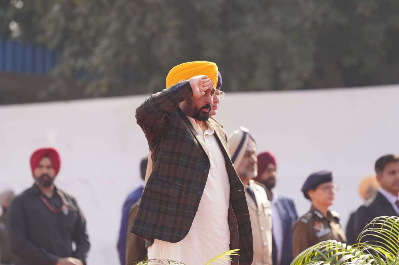 मुख्यमंत्री भगवंत सिंह मान ने 1,746 कांस्टेबलों को नियुक्ति पत्र सौंपे, पंजाब पुलिस को किया मजबूत