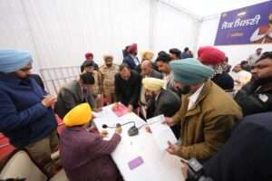 कड़ाके की ठंड के बावजूद मुख्यमंत्री भगवंत सिंह मान ने जालंधर में की लोक मिलनी कहा— लोक मिलनियां पंजाब के विकास को तेज़ करने में प्रेरक सिद्ध होंगी !