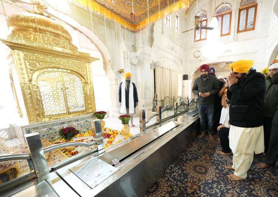 सिख धर्म कि कुर्बानियों और शिक्षाओं को दुनिया भर में फैलाना हमारा फ़र्ज़ - मान