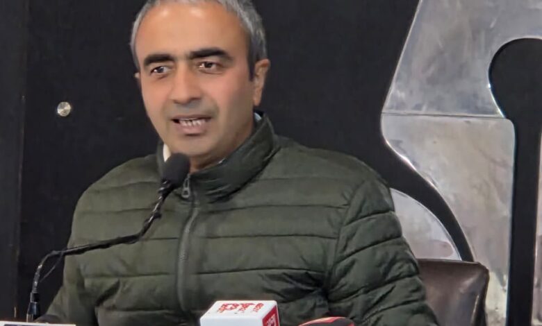 फसल बिक्री को आय बताकर पेंशन काटने की तैयारी, किसान विरोधी फैसला तुरंत वापस लें सीएम: अनुराग ढांडा