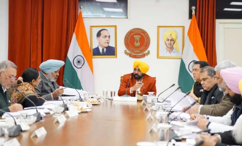 स्वास्थ्य सेवाओं को मिलेगी मजबूती, बादल, खडूर साहिब और फाजिल्का के सिविल अस्पताल बाबा फरीद यूनिवर्सिटी को सौंपे