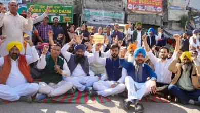 पंजाब में गरमाई सियासत: बाजवा की 'जातिवादी' टिप्पणी पर भड़की AAP; पूरे राज्य में प्रदर्शन, 'दलित विरोधी कांग्रेस' के लगे नारे