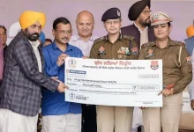 मोगा से 'नशा मुक्त पंजाब' का शंखनाद: केजरीवाल और मान ने दिलाई लाखों को शपथ; बोले— "तस्करों के महलों पर बुलडोजर चलना तो सिर्फ शुरुआत है"