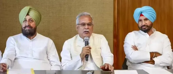 "न दबाव, न सिफारिश": पंजाब में टिकटों पर केवल हाईकमान की चलेगी मुहर- भूपेश बघेल "न दबाव, न सिफारिश": पंजाब में टिकटों पर केवल हाईकमान की चलेगी मुहर- भूपेश बघेल