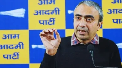 हरियाणा नशा मुद्दा: पुलिसकर्मी सुनील संधू के आरोपों से हड़कंप; AAP ने नायब सैनी सरकार को घेरा हरियाणा नशा मुद्दा: पुलिसकर्मी सुनील संधू के आरोपों से हड़कंप; AAP ने नायब सैनी सरकार को घेरा